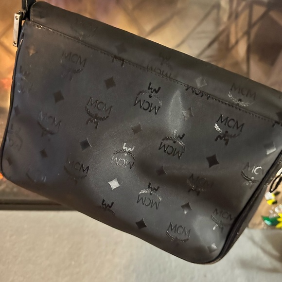 MCM Visetos Black  Shoulder Bag with COA - Picture 5 of 17